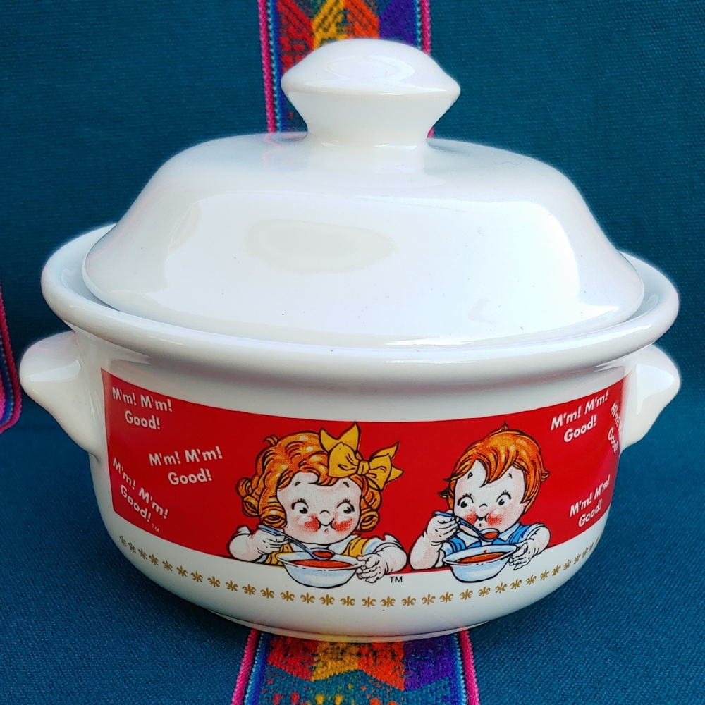 Campbell's 1998 Vintage White and Red Ceramic Soup Bowl with Lid